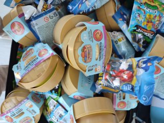 Lote Juguetes para revender 2€ cada