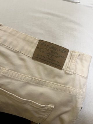 Pantalón beige