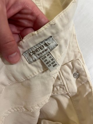 Pantalón beige