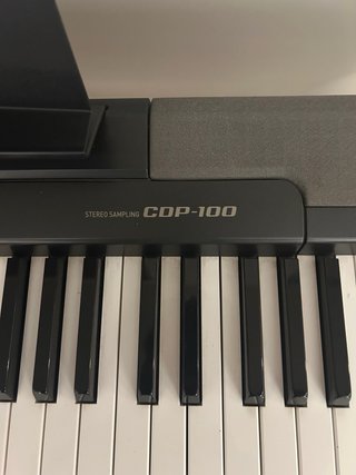 Piano Casio CDP-100