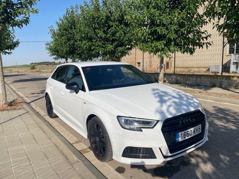 Audi A3 2018 - foto 1