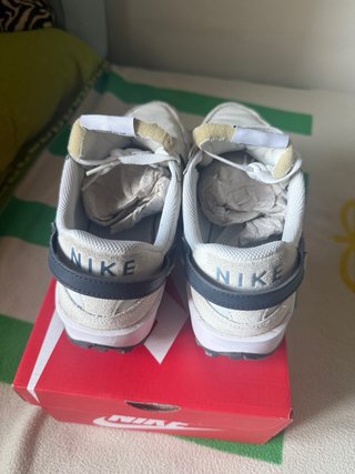 Zapatillas Nike Blancas y Azules