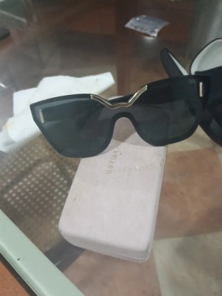Gafas de sol Prada negras originales