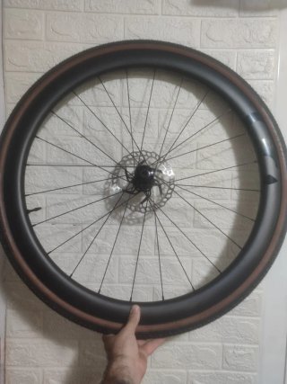 Rueda carbono Oquo