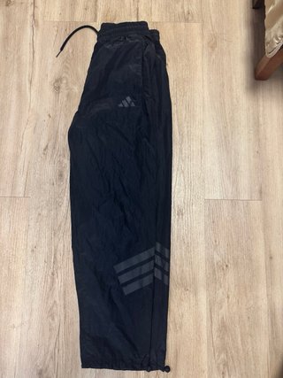 Pantalón de chándal Adidas negro