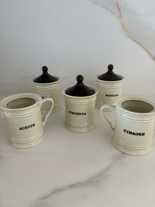 5 Tarros Cocina Especieros Beige y Marrón