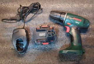 Atornillador Bosch + Maletín + Cargador + Batería
