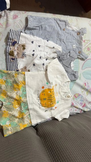 Carrito Bebé, Mochila porta bebé, Cuna, Ropa