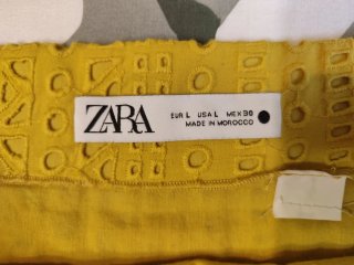 Conjunto Zara Top y Falda Amarillo Troquelado