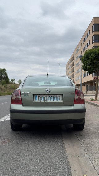 Volkswagen Passat 2001
