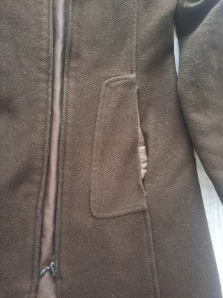 Abrigo marrón Camaieu cuello chimenea
