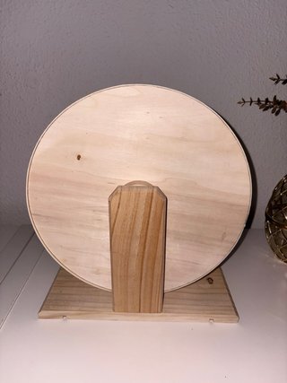 Rueda para roedores de madera y corcho
