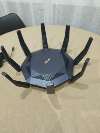 Router ASUS RT-AX89X