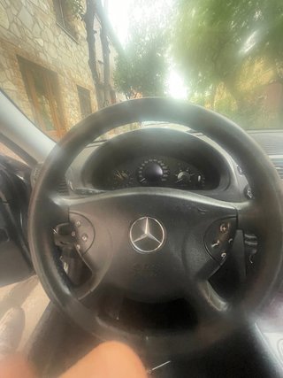 Mercedes-Benz Clase E 2005