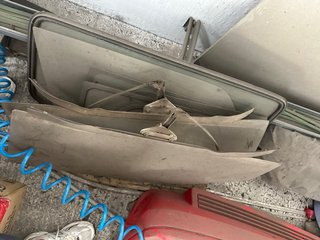 Piezas de gt turbo , varias , y plasticos interior