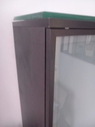 Vitrina Ikea Madera y Cristal
