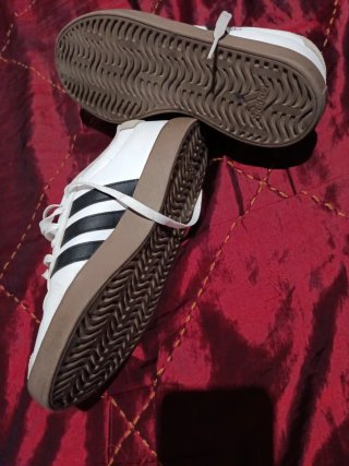 Adidas Zapatillas Blancas y Negras