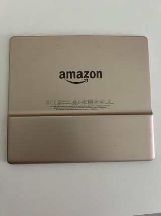 Kindle Oasis 32 GB Amazon in ottime condizioni, ideale per gli amanti della lettura