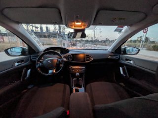 Peugeot 308 2015