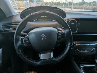 Peugeot 308 2015