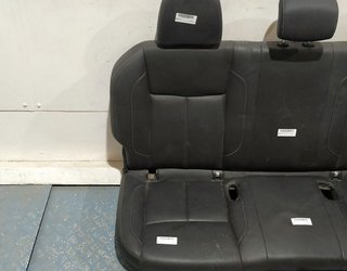 ASIENTOS TRASEROS NISSAN NAVARA NP300 PICK-UP (D2