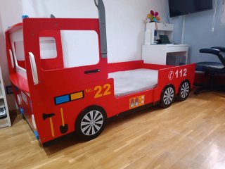 Cama infantil bomberos roja