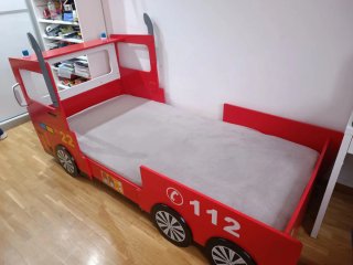 Cama infantil bomberos roja