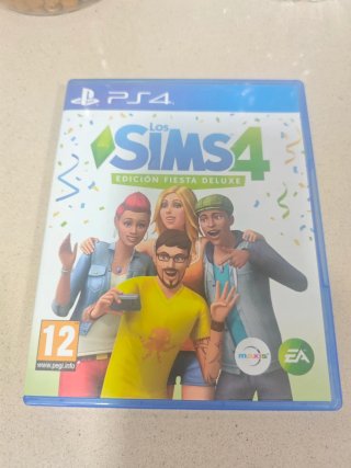 I Sims 4 Edizione Festa Deluxe PS4