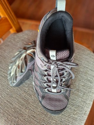 Merrell Mujer Montaña Gris/Morado