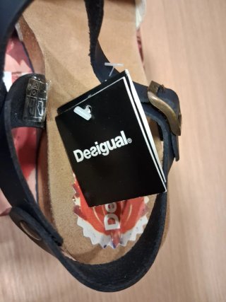 Sandalias Desigual de Cuña Estampadas Talla 40