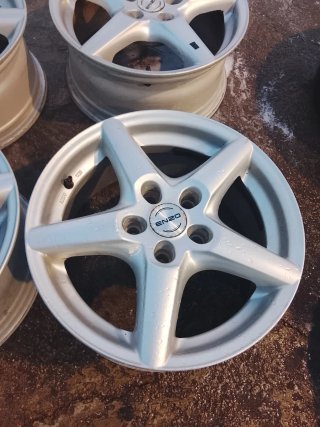Llantas 16 5 tornillos 6.5 ancho