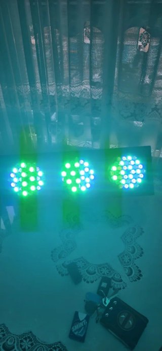 Proyector LED profesional Roxtar 180W IP65 DMX ext