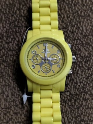 Reloj  Unisex Nuevo Amarillo