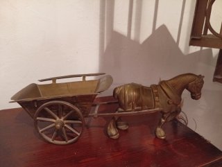 Caballo y carro de bronce macizo 44cm largo
