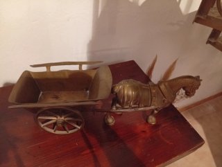 Caballo y carro de bronce macizo 44cm largo