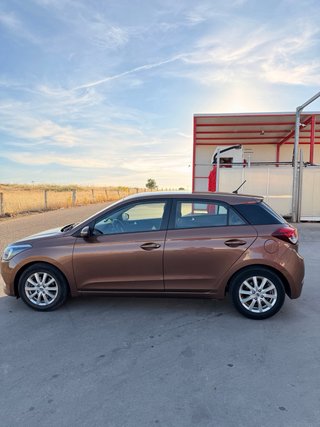 Hyundai i20 2016