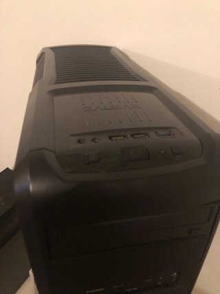 Scatola PC Nera