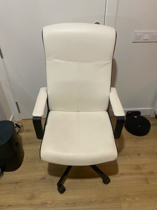 Silla giratoria IKEA MILLBERGET