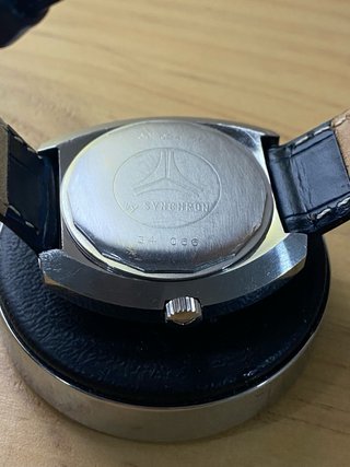 Reloj Cyma Conquistador Automático