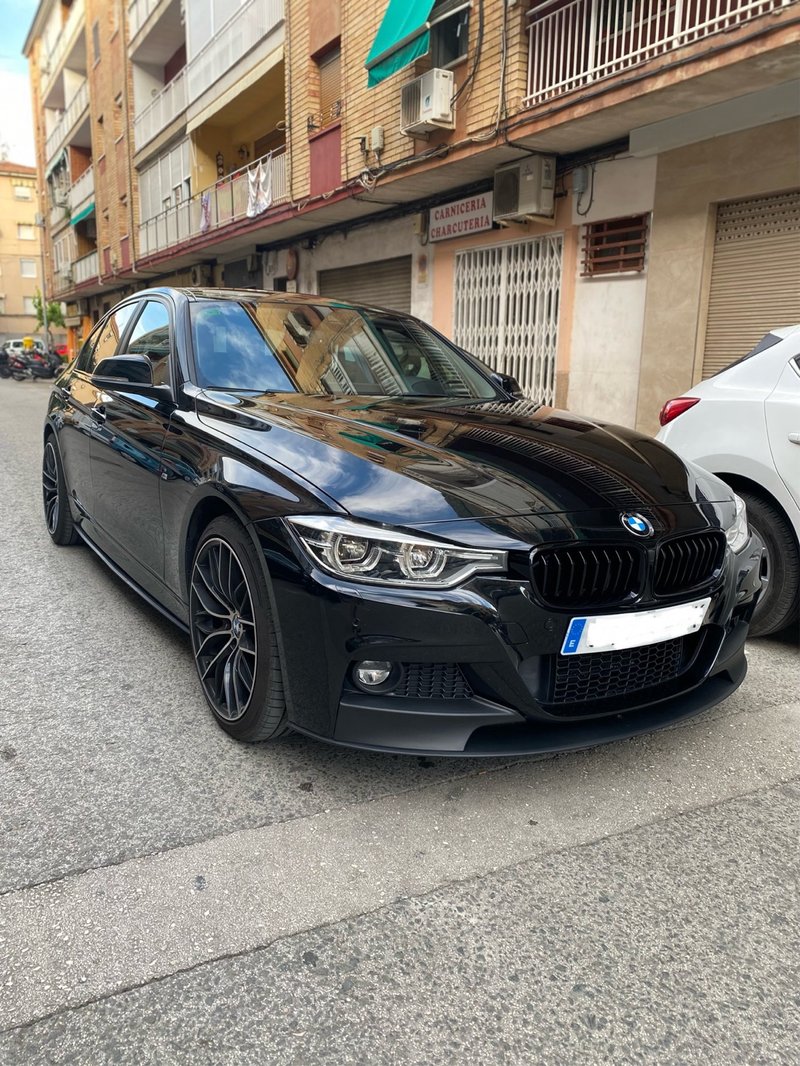 BMW Serie 3 - foto 1