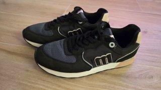 Zapatillas Mustang Mujer Negras