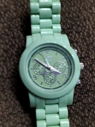 Reloj Q&Q Unisex Nuevo Verde