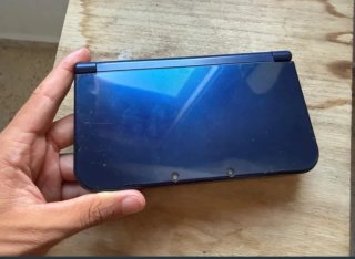 New Nintendo 3DS XL Blu