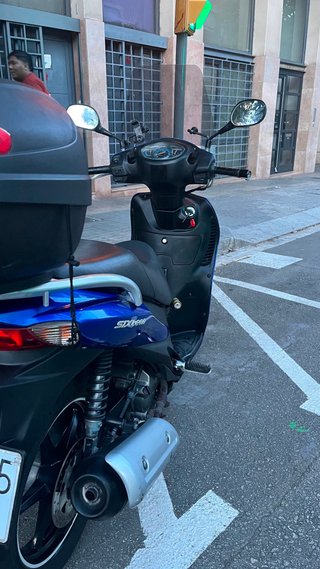 Suzuki Sixteen 150 Scooter Azul