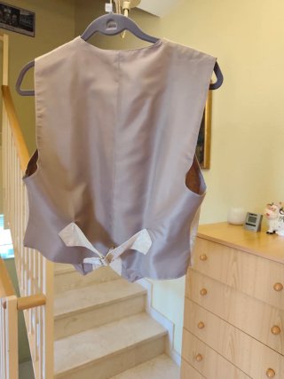 Chaleco brocado beige/dorado talla 44