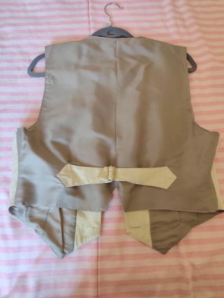 Chaleco brocado beige/dorado talla 44