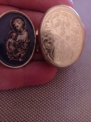 Portapillole ovale blu e oro