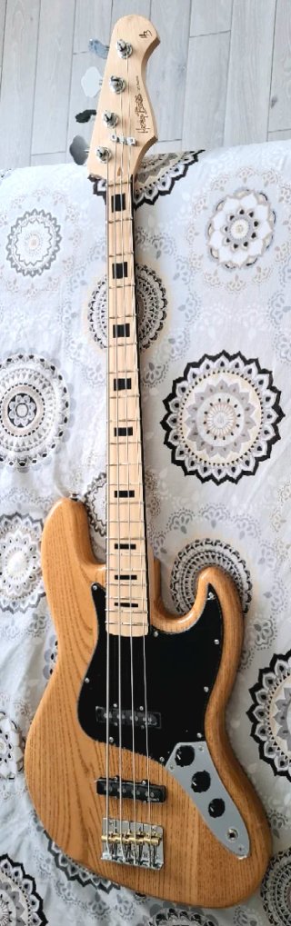 Bajo Harley Benton 4 Jazz Bass