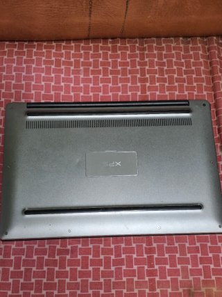 Dell XPS 9350 I5 8GB 256GB SSD