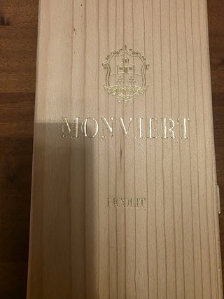 Scatola rettangolare in legno con coperchio